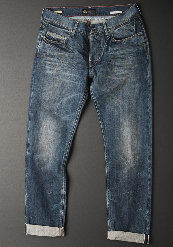 La Vera Storia Dei Jeans E Tela Genova Alessandro Sicuro Comunication